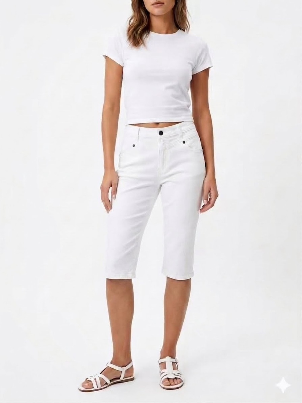 Cache White Capri Pants Size 8 $75 EUC KL Y2K